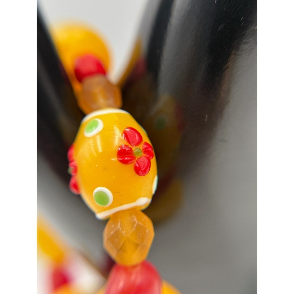 Vintage Handmade Womens Red Yellow Glass Scarlet Beaded Stretch Fashion Bracelet - Picture 6 of 8